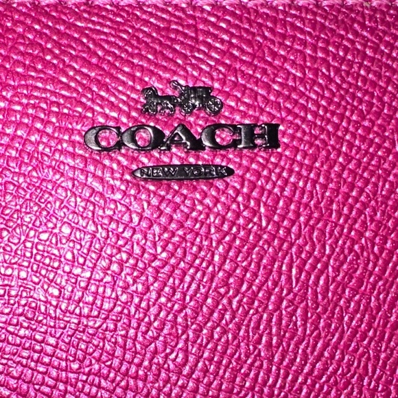 Coach Metallic Pink Small Zip Wallet - Picture 2 of 4